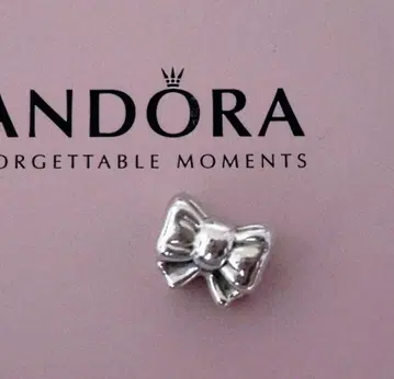 PANDORA 판도라 참 리본