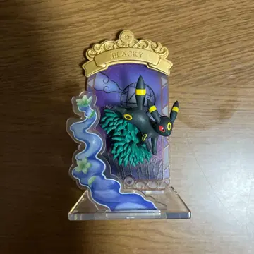 리멘트 블래키 피규어