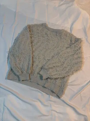 Spielio Mohair-like fringe design knit