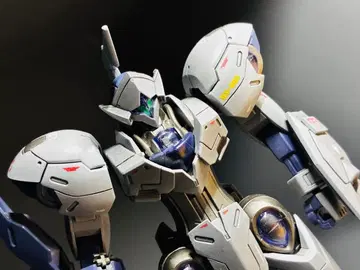 HG 미카에리스 메탈릭 [완성품]