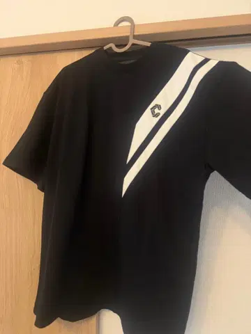 CRONOS 블랙 T셔츠