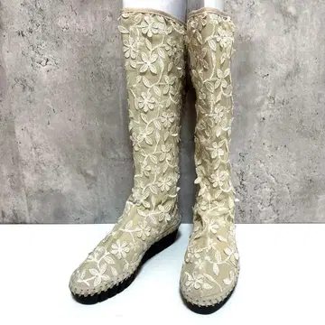 새상품급 레어 꽃무늬 레이스 롱 부츠 썸머 부츠 메쉬 베이지