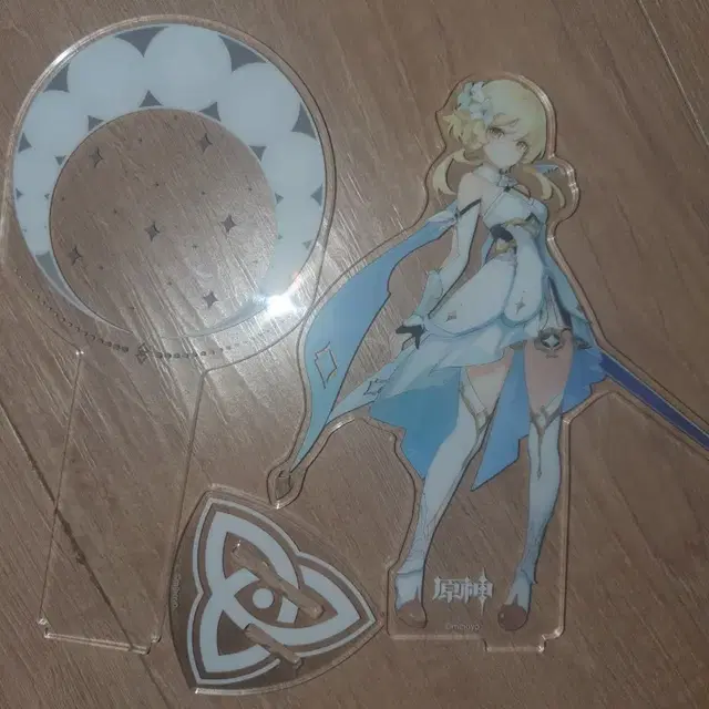 나눔) 원신 굿즈 루미네 여행자 아크릴스탠드