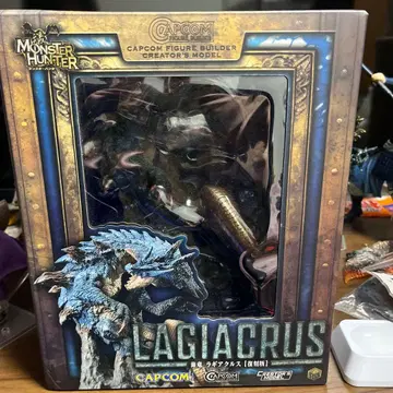 몬스터 헌터 라기아 크루스 크리에이터즈 모델
