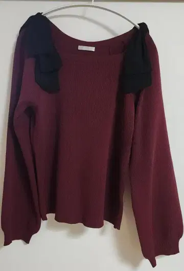 당일 발송! 리본 포함 버건디 긴팔 니트 4L