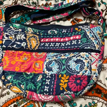 훌라 란 숄더백