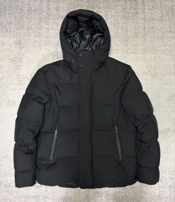 [ 새상품급 ] 헤르노 HERNO 라미나 고어텍스 다운 자켓 블랙 44