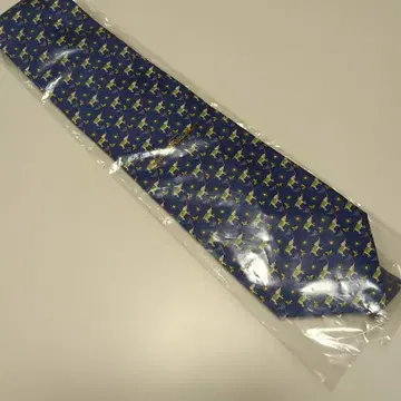 Salvatore Ferragamo 넥타이