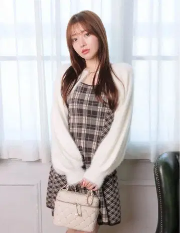 [ 모양 선택 가능 ] 페더 체크 앙상블 원피스 LIPSERVICE