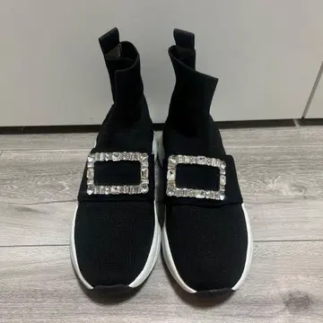 다이애나 삭스 스니커즈