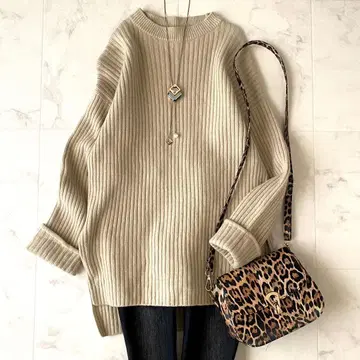 새상품급 갤러리 바이 캐시미어 빌드넥 리브 니트 스웨터