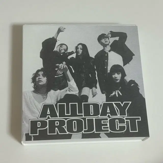 탈덕처분) 올데프 FAMOUS 앨범 (개봉) 포토카드 포함