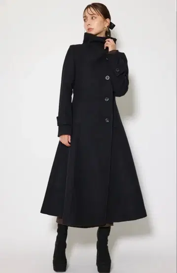 [택 포함 미사용 새상품] rienda 25 오버넥 신데렐라 라인 코트