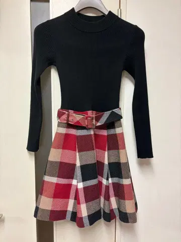 BLUE LABEL CRESTBRIDGE 도킹 니트 원피스 36