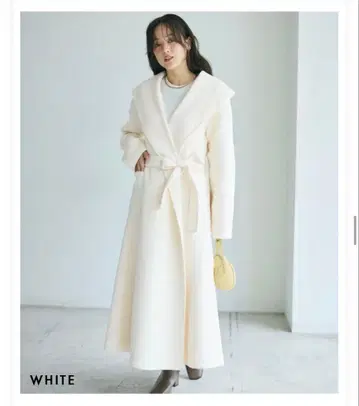 BASEMENT online A라인 페플럼 코트