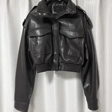 zara 숏 페이크 가죽 자켓