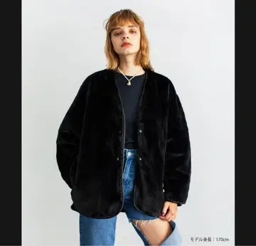 WCJ 호리병 퀼트 리버서블 자켓 블랙