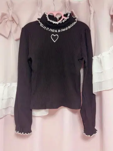 MARS 하트 컷아웃 골지 상의