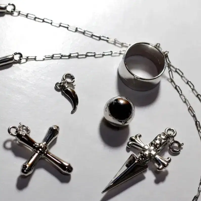 Hunter x Hunter xrage Kurapika Necklace Official Collaboration