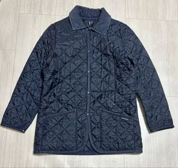 [ LAVENHAM ] 라벤햄 퀼팅 자켓 네이비 사이즈 36