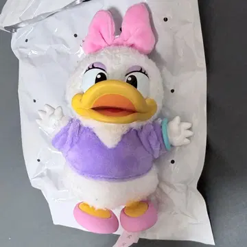 POPMART 미키 패밀리 키체인 데이지 덕