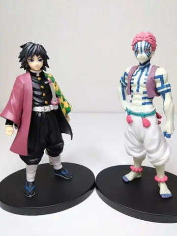 귀멸의 칼날 토미오카 기유 아카자 피규어 세트