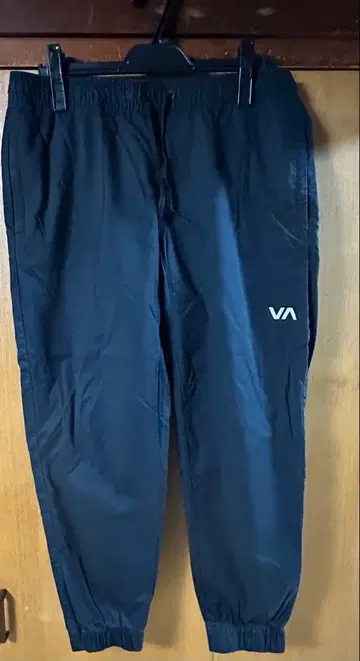 [ 미니멀리스트 ] RVCA 바지