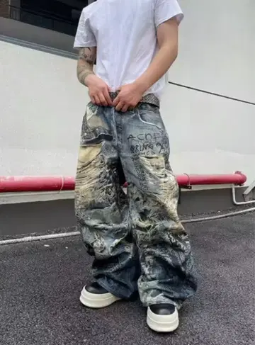 그래픽 프린트 와이드 레그 데님 팬츠