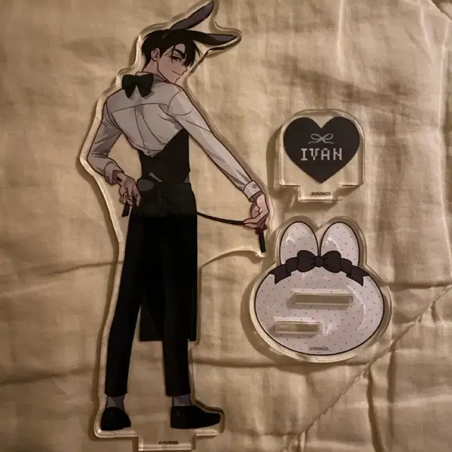 이반 바니스테 아크릴 스탠드