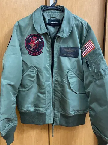 AVIREX CWU-36P VX-31 L 사이즈