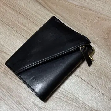 MANOUTIL (마뉴틸) Ii 별주 모델 지갑