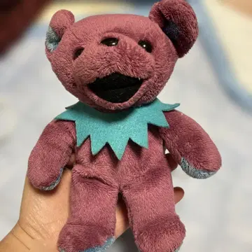 보라색 곰 봉제 인형