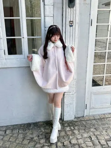 evelyn 비쥬 판초 코트