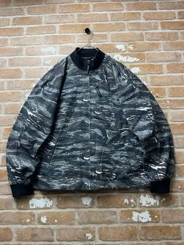 00s 밀리터리 자켓 카모플라쥬 타이거 카모 아우터 y2k 구제 의류