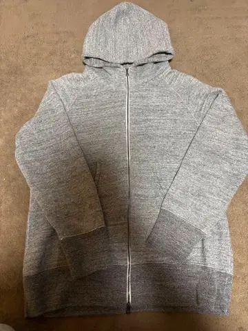 curly 지퍼 후드티