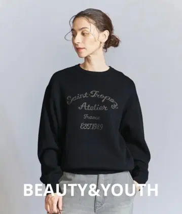 BEAUTY&YOUTH 자수 로고 크루넥 니트 풀오버