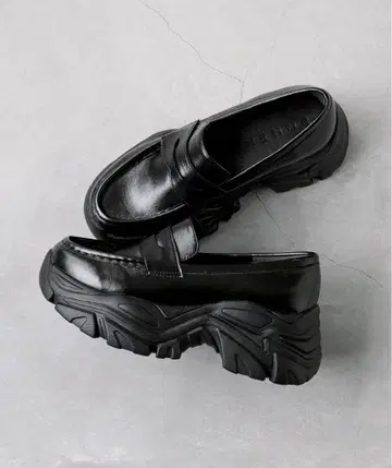 메뉴 통굽 스니커즈 밑창 코인 로퍼 39 24.5cm