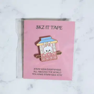 스키즈 DO IT 팝업 SKZOO 배지 리노