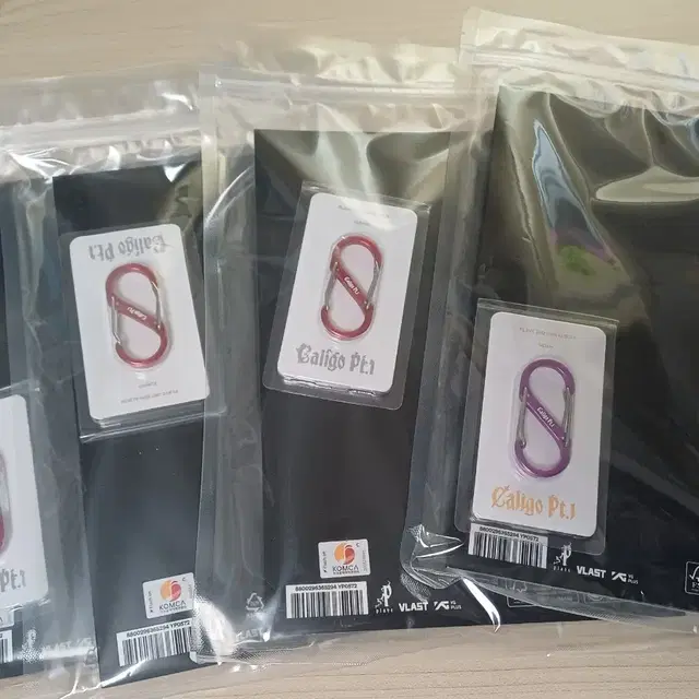 [미개봉]플레이브 칼리고 pt.1 퓨지티브 앨범 대쉬 푸지티브 카라비너