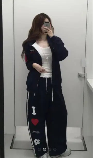 한국 네이비 자수 셋업 맨투맨 저지