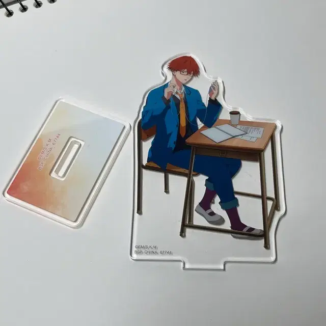 망각배터리 치하야 교복 아크릴 스탠드