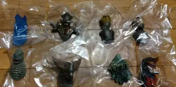 제일복권 울트라맨 시리즈 괴수대전 괴수두감 vol.2 컴프 세트