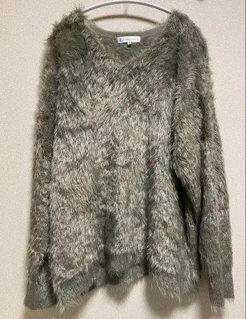 새상품급 쿠미쿄쿠 헤어리 페더 니트 7 빅 사이즈