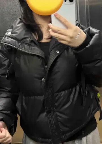 amood 크롭 블랙 다운 자켓