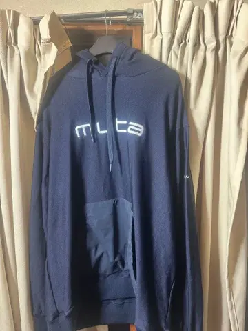 muta 히트 퍼포머 풀오버 후드티
