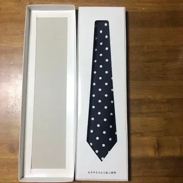CRAVAT 네이비 도트 무늬 실크 넥타이 박스 포함