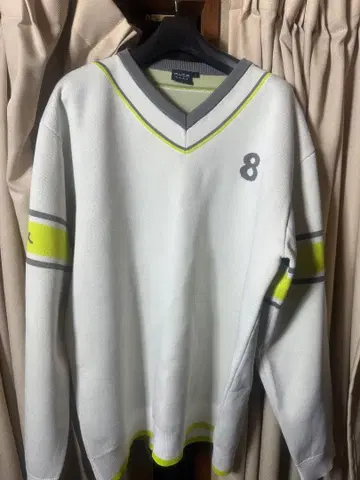 muta V넥 칼리지 니트 풀오버