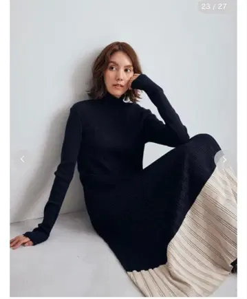 미라 오웬 터틀넥 롱 리브 니트 원피스