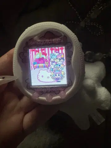 타마고치 유니 산리오 캐릭터