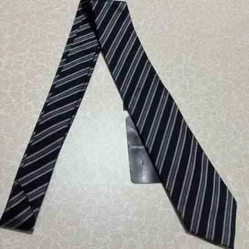 새상품 EMPORIO ARMANI 넥타이 실크 블랙 (3612)